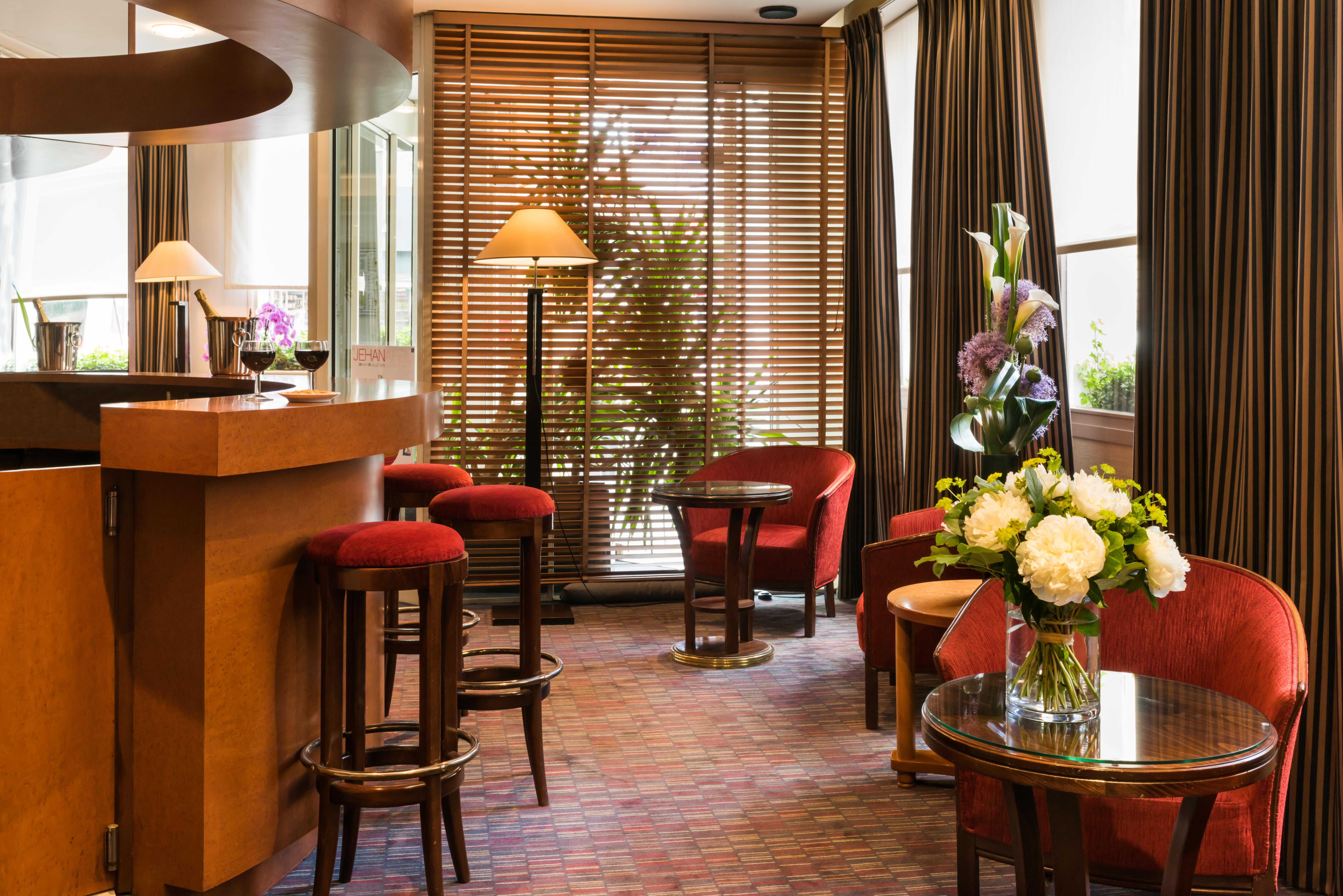 Hotel Pavillon Monceau París Exterior foto